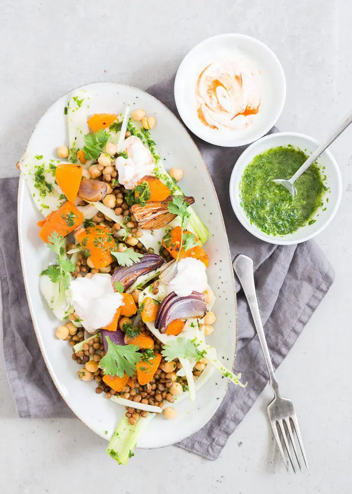 Salade met geroosterde pompoen