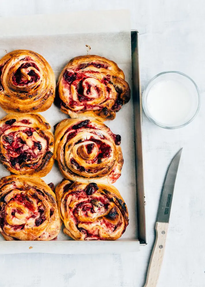 Cranberry creamcheese rolls