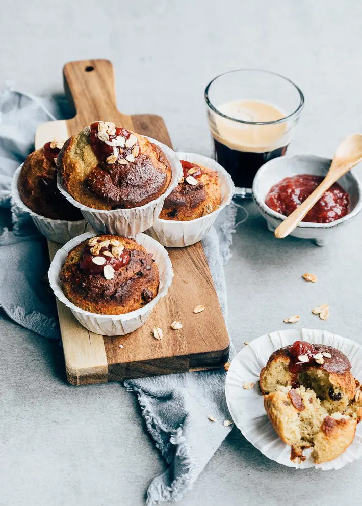 gezonde ontbijt muffins met granola