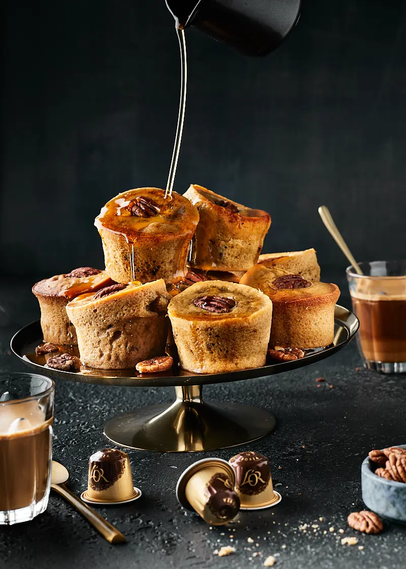 Koffie muffins met ahornsiroop en pecannoten