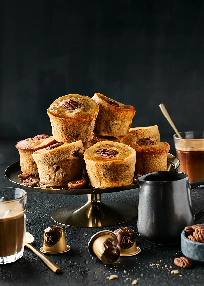 Koffie muffins met ahornsiroop en pecannoten