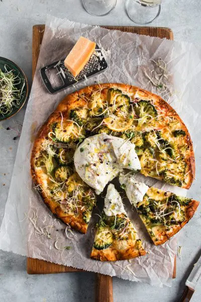 Broccoli pizza