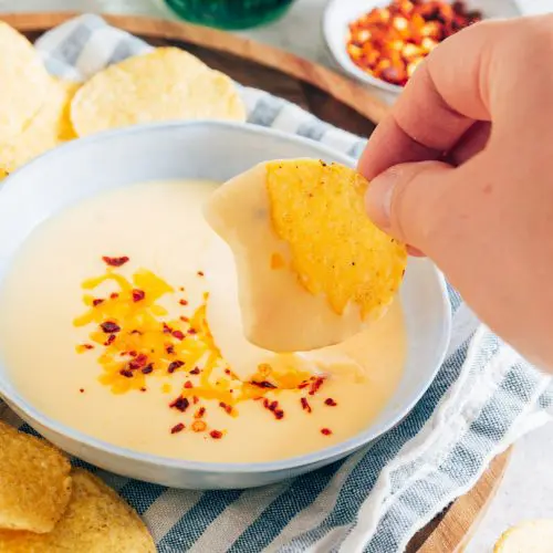 Nacho dipsaus met cheddar