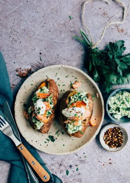 Gepofte zoete aardappel uit de airfryer