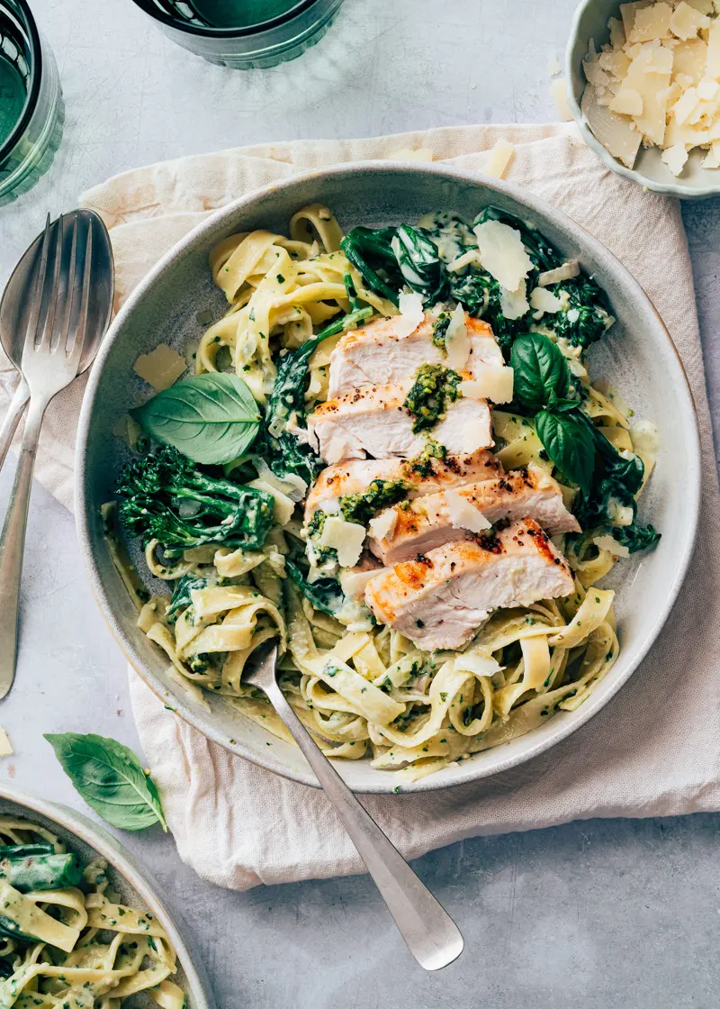 pasta pesto roomsaus