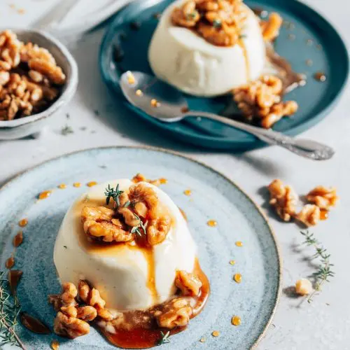 yoghurt panna cotta