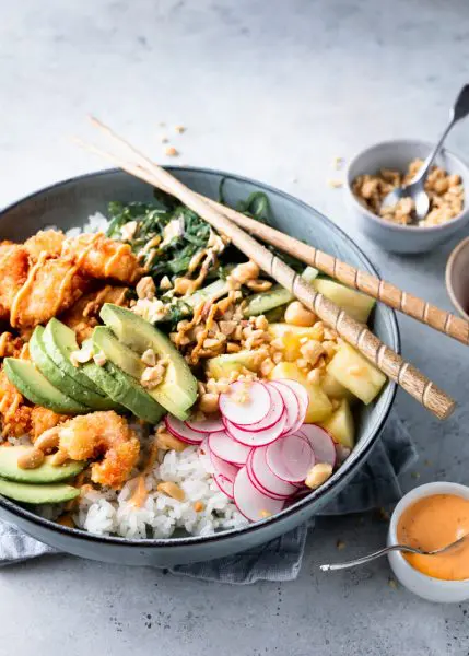 poke bowl met garnalen