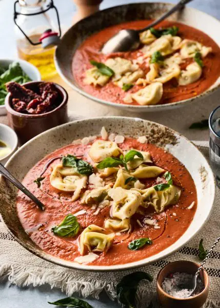 Tortellini soep