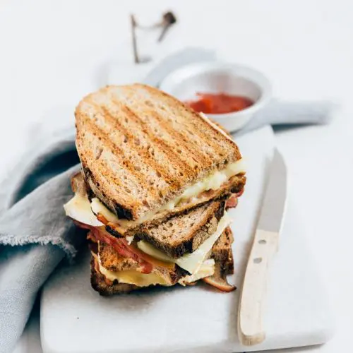 Tosti met brie en bacon