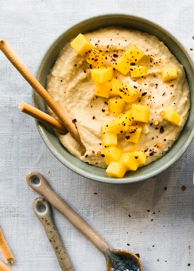 Mango hummus