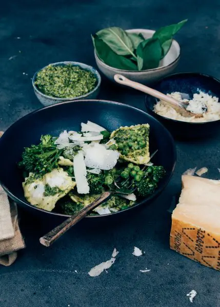 ravioli met doperwtenpesto