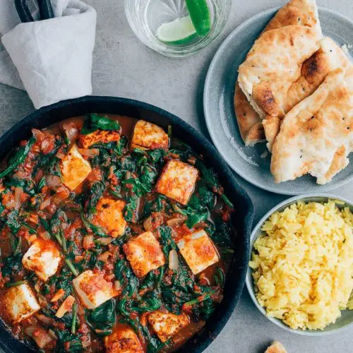 saag paneer met tomatensaus-