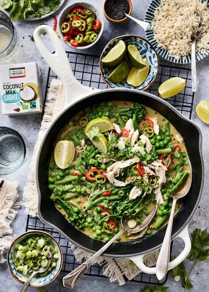 Gezonde groene curry