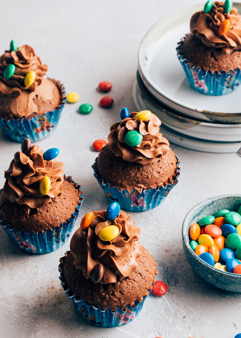 Chocolade cupcakes met M&M’s