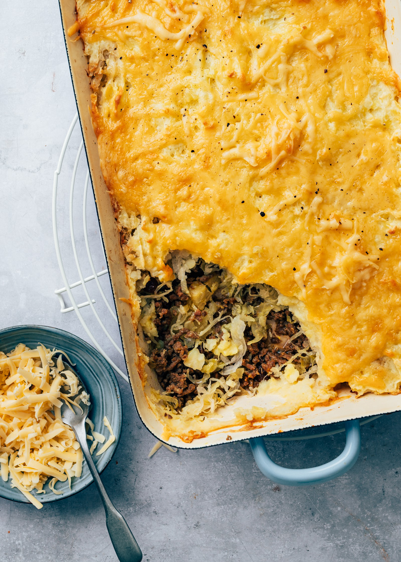 Zuurkoolschotel met gehakt