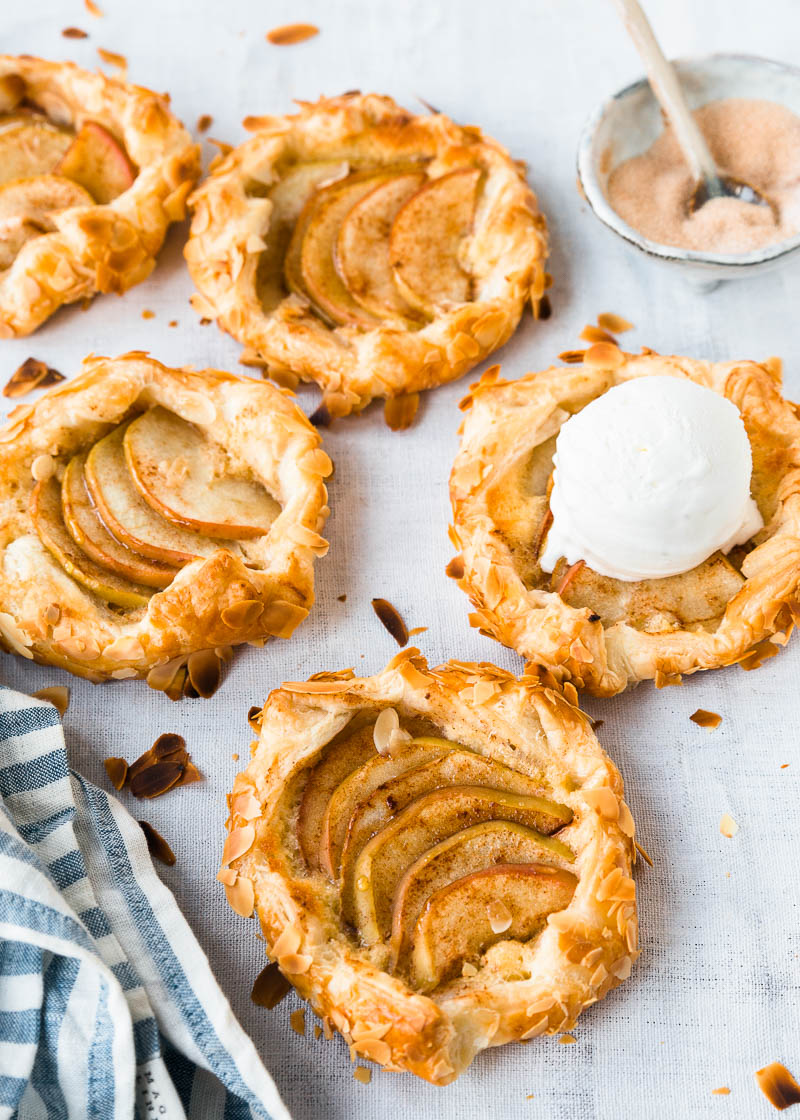 mini appeltaartjes bladerdeeg