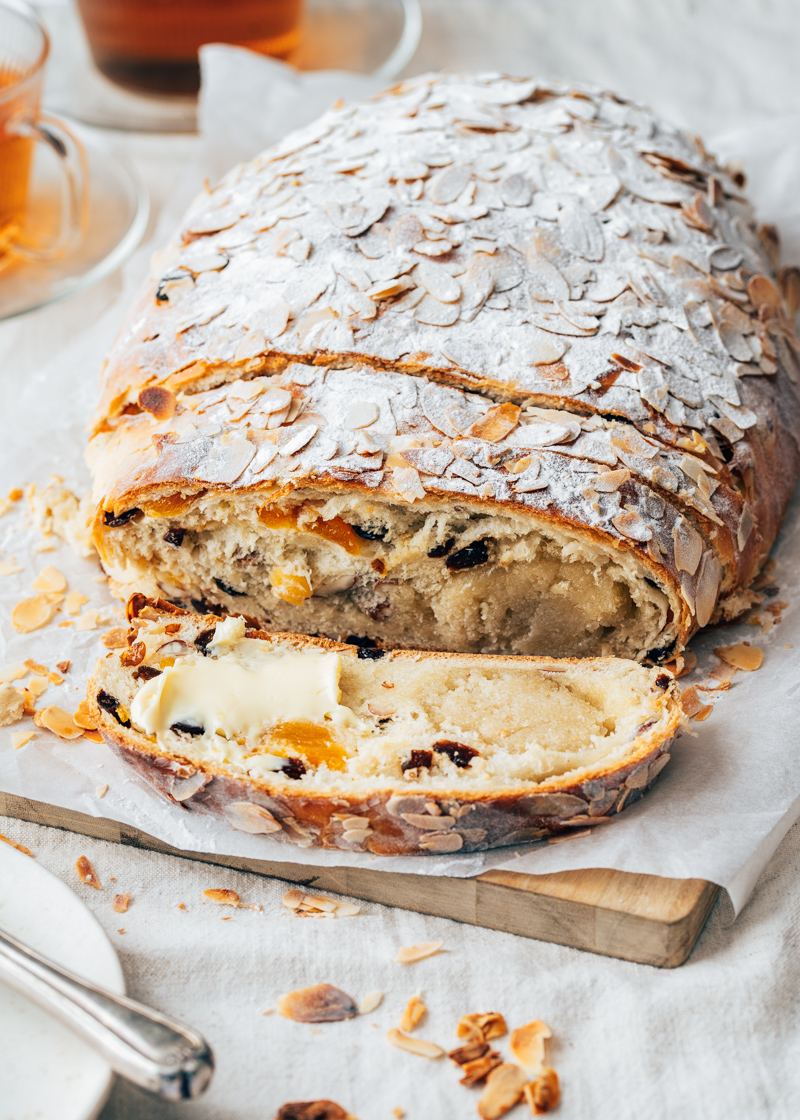 paasbrood paasstol pasen