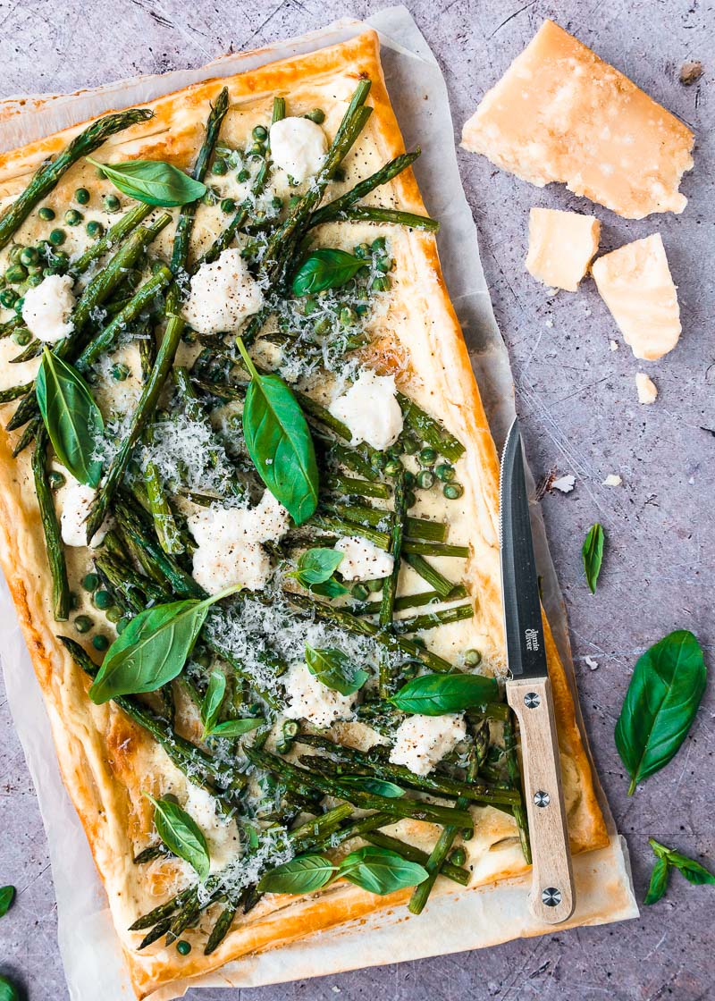 plaatttaart groene asperges