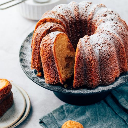 BITTERKOEKJES TULBAND CAKE