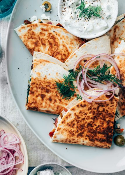 Griekse quesadilla's