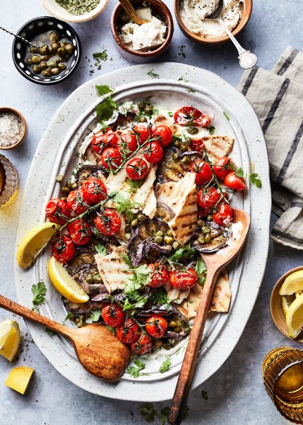 Gegrilde aubergine salade