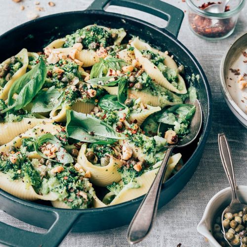 Gevulde pastaschelpen met broccoli
