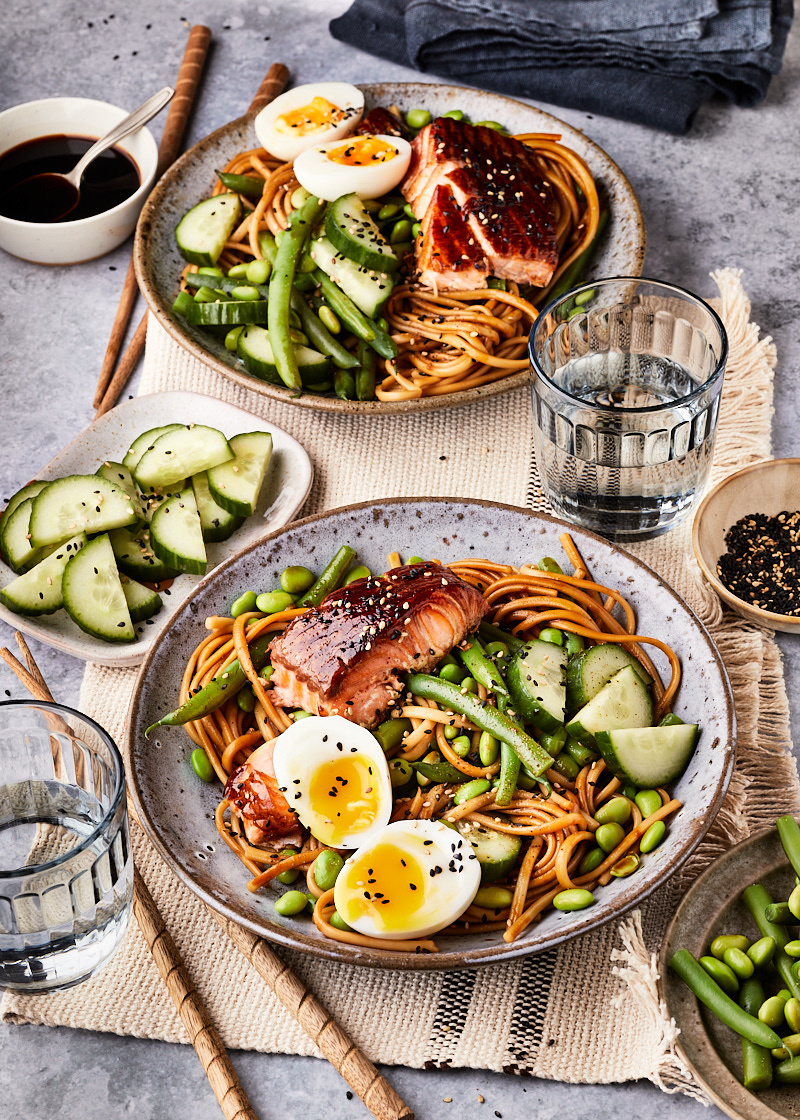 Noedels met zalm en boontjes