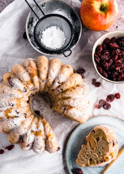 Oliebollencake
