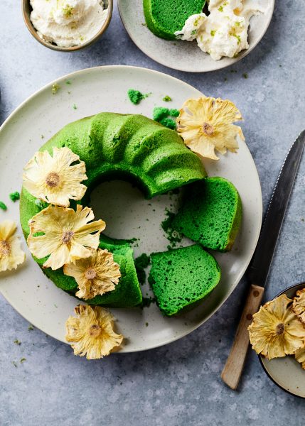 Pandan cake