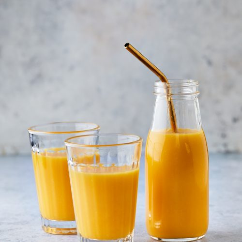 mango smoothie