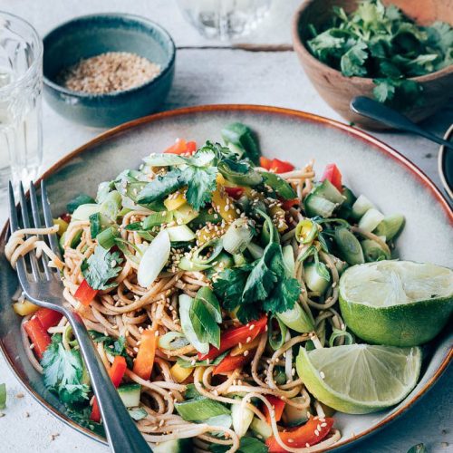 Thaise noedelsalade