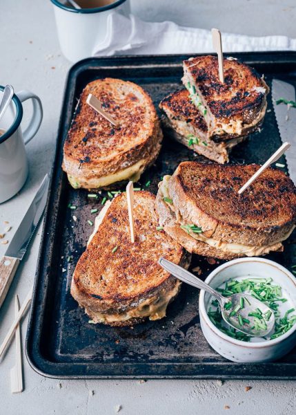 Tuna melt tosti's
