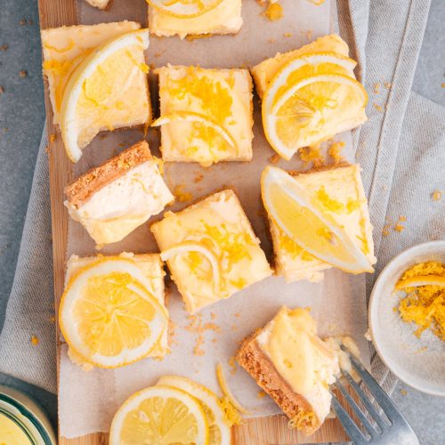 Lemon cheesecake bars