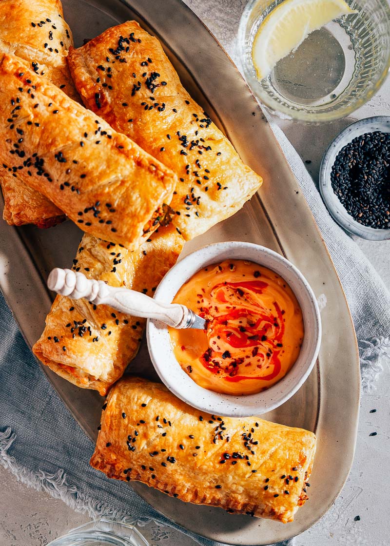 Saucijzenbroodjes met zalm
