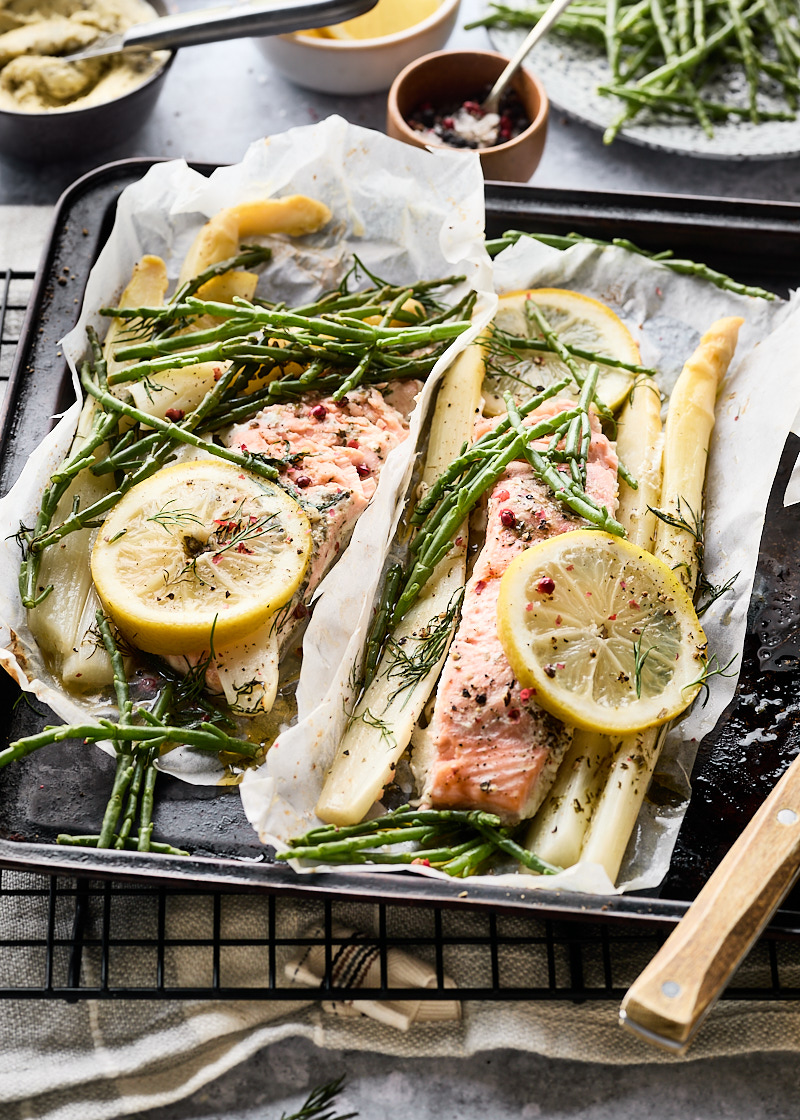 Asperges uit de oven met zalm
