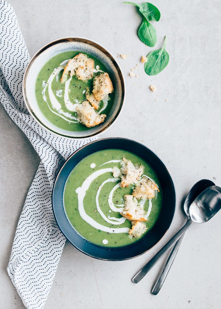 Spinaziesoep met croutons