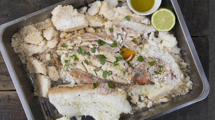 Video Koken met Bart’s Fishtales: Vis in zoutkorst