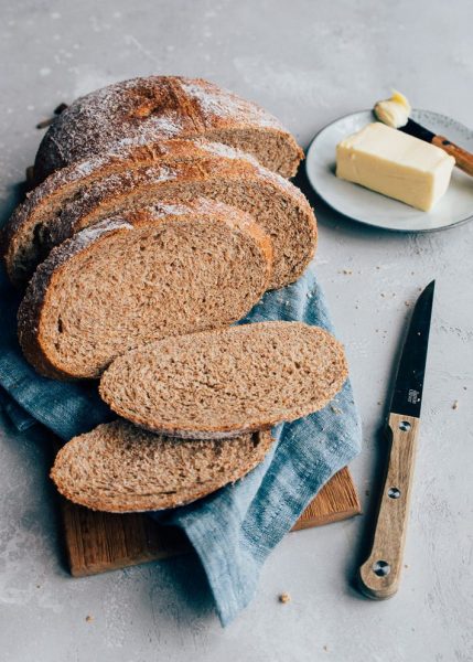 volkorenbrood bakken